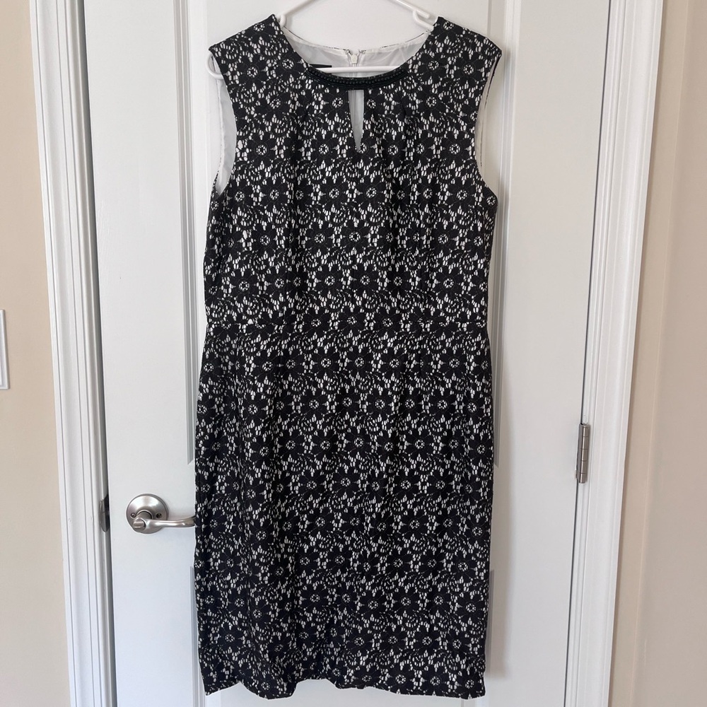 Nine West size 14 black and white dress